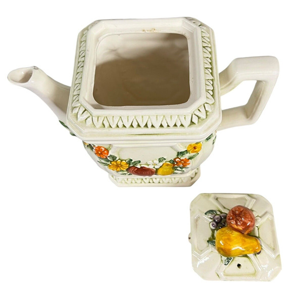 Vintage Lefton Teapot 6755 Fruit Floral Garland Garden Orchard Cottage - Picture 10 of 12